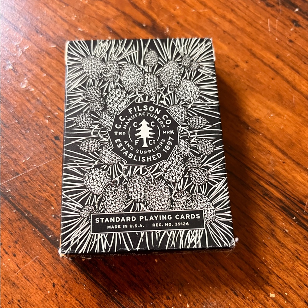 Filson Playing Cards - Picture 5 of 7